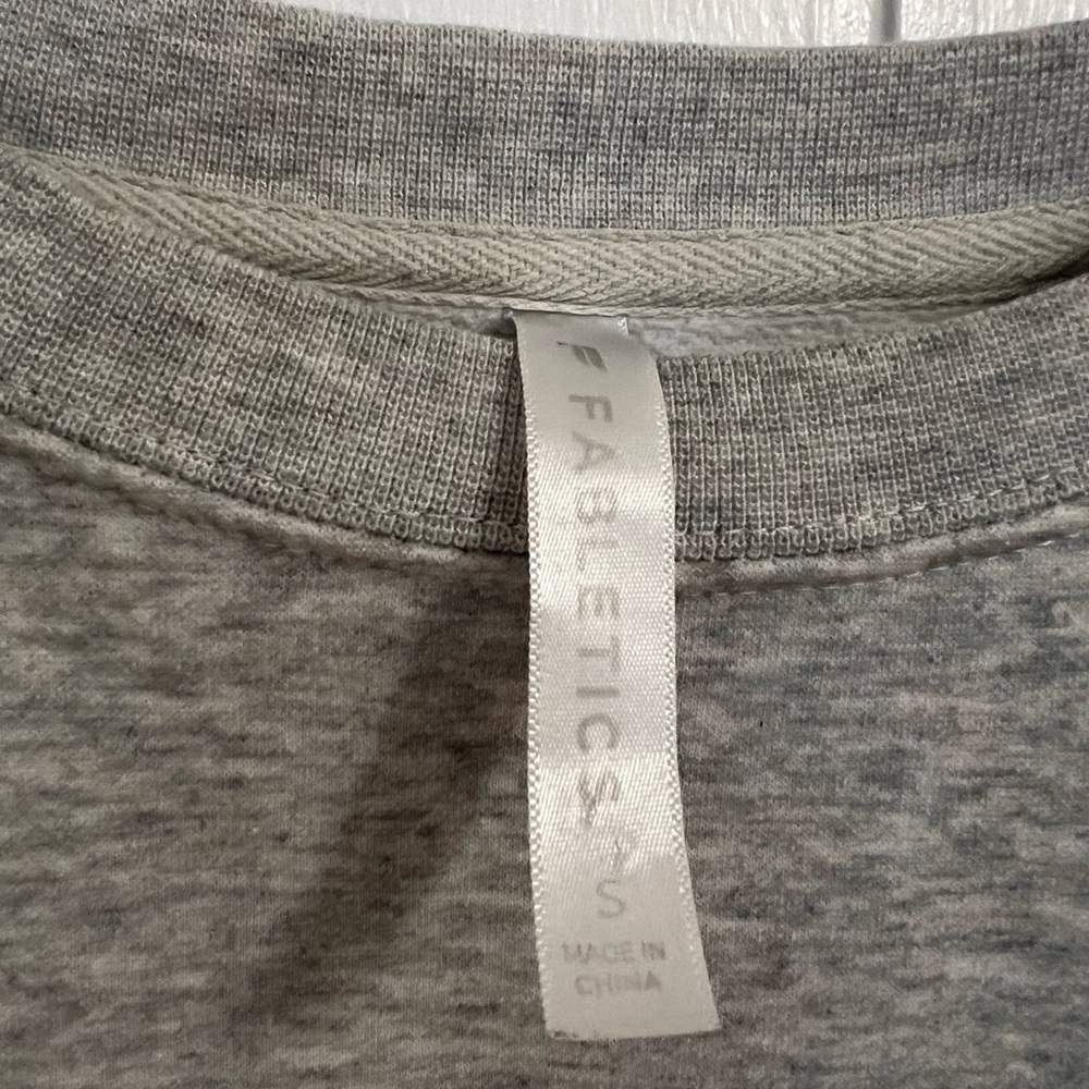 Fabletics Sweatshirt - Picture 4 of 6
